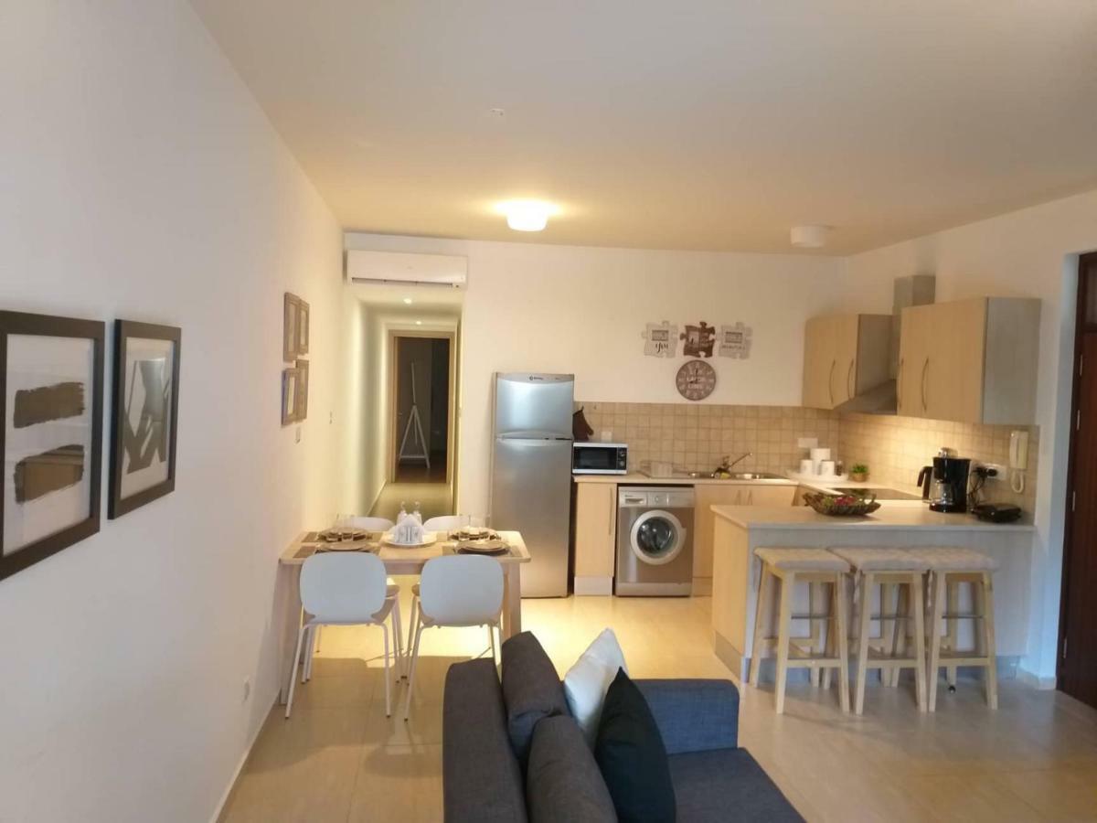 Horizon Luxury Apartment Voroklini Esterno foto
